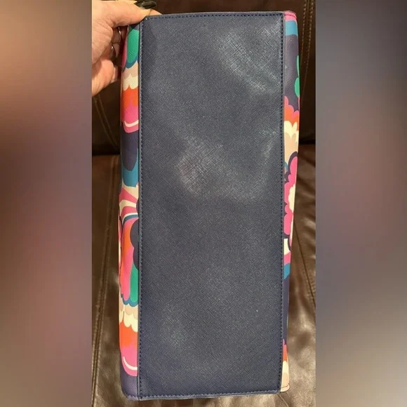 Trina Turk Floral Cloud Tote NWT - Picture 9 of 13